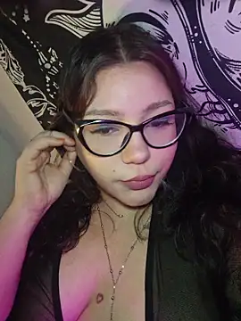 MegXo online show from 12-21-25, 09:22