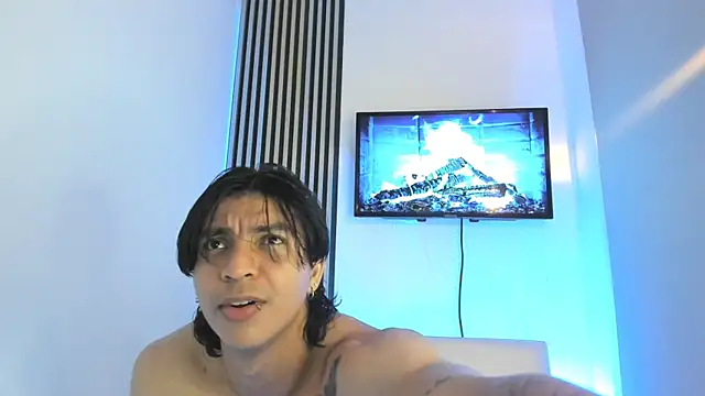 toji luxxer online show from 09-29-25, 06:07