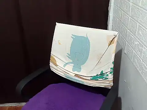 SexyCathy03 online show from 10-24-25, 09:17