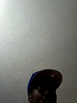 Snapshot of ChocolatebbC4u chatting on 11-09-25, 10:02 ChocolatebbC4u online show from 11-09-25, 10:02