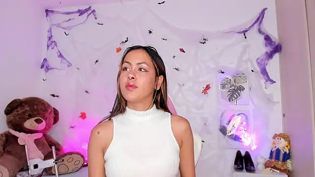 Susy spark online show from 11-06-25, 10:43