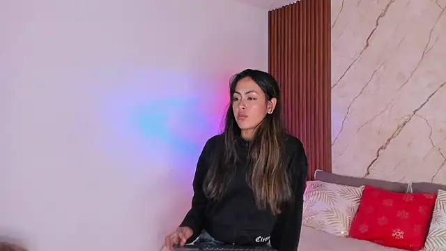 Susy spark online show from 01-16-26, 01:31