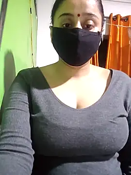 Romantic couple89 online show from 12-16-25, 03:28