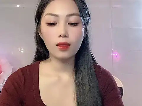 Lyly4757 online show from 10-25-25, 09:39