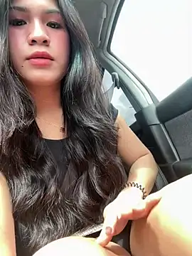 ZoeyJohnson online show from 10-18-25, 12:24