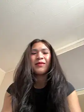 ZoeyJohnson online show from 10-22-25, 12:55