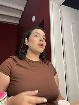 krisstenSantos online show from 10-16-25, 11:44