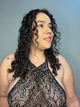 krisstenSantos online show from 11-29-25, 03:04