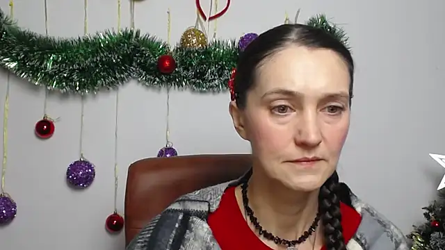 TayaFinch online show from 12-20-25, 01:18