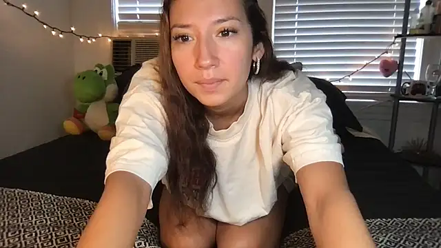 Snapshot of yoursweetestlilly chatting on 10-01-25, 02:56 yoursweetestlilly online show from 10-01-25, 02:56