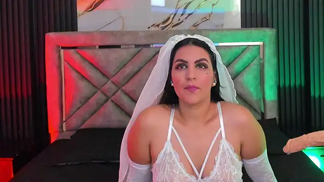 Daniwhatson online show from 10-31-25, 03:18