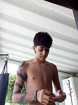 j martony online show from 10-10-25, 04:17