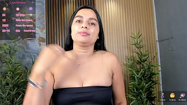 Megancoxx online show from 10-28-25, 10:52