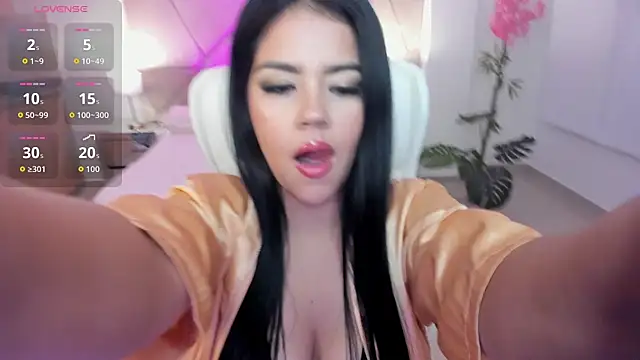 Snapshot of Mila_blaze chatting on 09-23-25, 03:20 Mila blaze online show from 09-23-25, 03:20