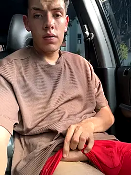 Snapshot of mattebret11 chatting on 09-21-25, 08:10 mattebret11 online show from 09-21-25, 08:10