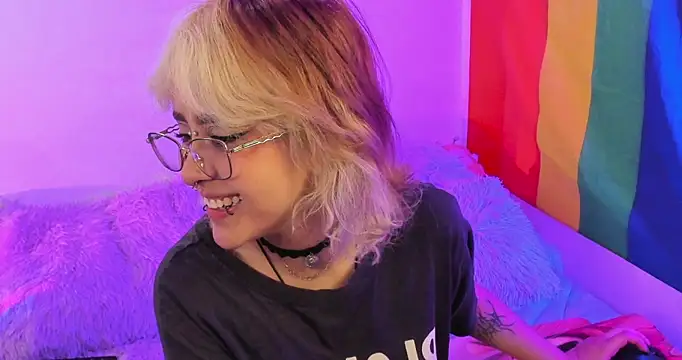 NekoWaifu online show from 10-07-25, 01:08