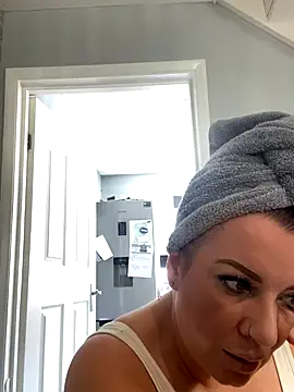 Snapshot of PoppyPrincessxox chatting on 10-09-25, 11:19 PoppyPrincessxox online show from 10-09-25, 11:19