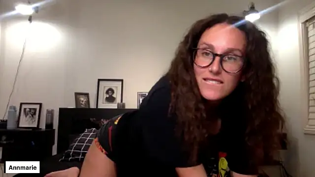 annmarieferrara online show from 10-10-25, 02:54