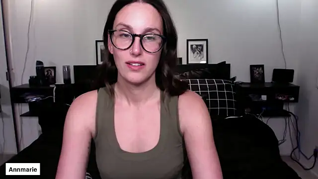 annmarieferrara online show from 11-21-25, 03:38