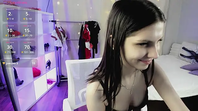 VikkyJane online show from 03-03-26, 06:08