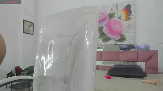 Snapshot of barbie_ds chatting on 01-09-26, 01:03 barbie ds online show from 01-09-26, 01:03