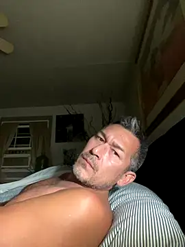 Snapshot of countryboi2002 chatting on 10-08-25, 02:31 countryboi2002 online show from 10-08-25, 02:31