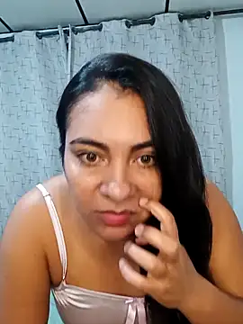 Nicol J online show from 10-15-25, 04:01