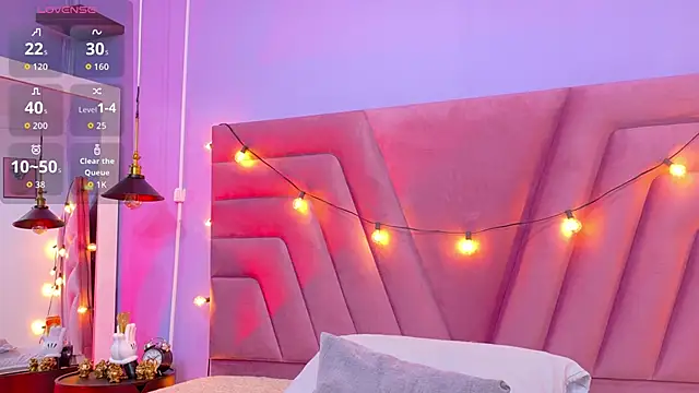 Snapshot of burningpleasuree chatting on 09-28-25, 12:10 burningpleasuree online show from 09-28-25, 12:10