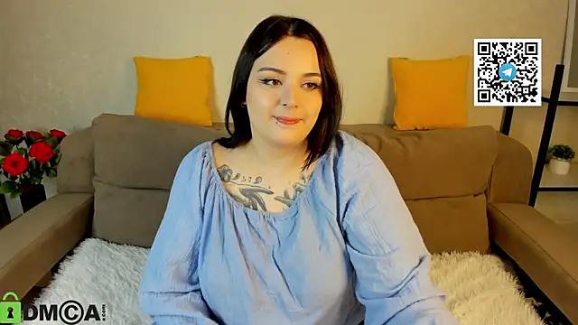 Mia R0ss online show from 10-13-25, 01:05