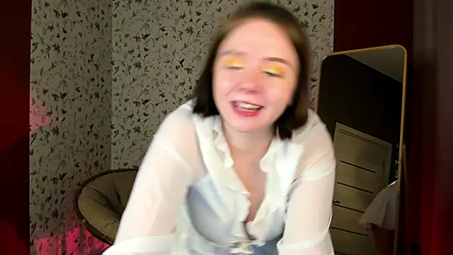 Snapshot of Sophi_X chatting on 12-03-25, 08:07 Sophi X online show from 12-03-25, 08:07