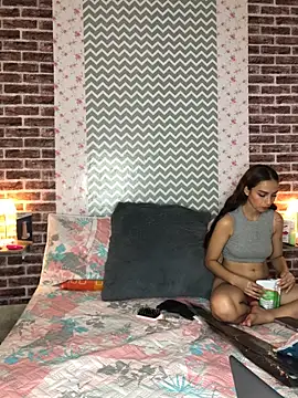 KaMila M00N online show from 09-26-25, 04:22