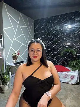 1aquaticangel69 online show from 10-31-25, 03:02