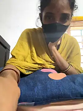 sweetreddy-02 online show from 09-24-25, 07:01