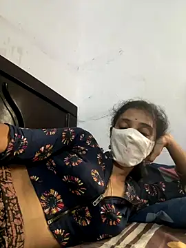 sweetreddy-02 online show from 10-03-25, 08:55