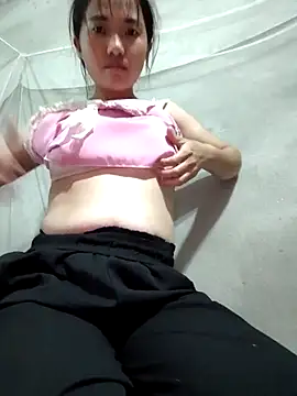 Snapshot of Ruby-sexyx chatting on 11-14-25, 01:15 Ruby-sexyx online show from 11-14-25, 01:15