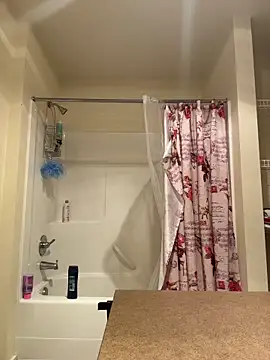 Matthew23Z online show from 10-18-25, 09:04