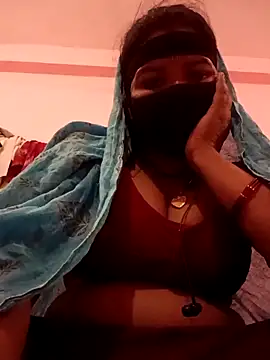 Hott locky online show from 11-22-25, 03:55