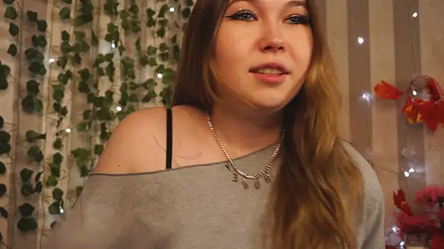 Snapshot of cheeky_cherry_juice chatting on 11-03-25, 01:01 cheeky cherry juice online show from 11-03-25, 01:01