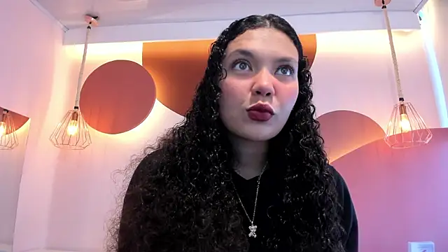 SweetStarr  online show from 09-22-25, 12:51