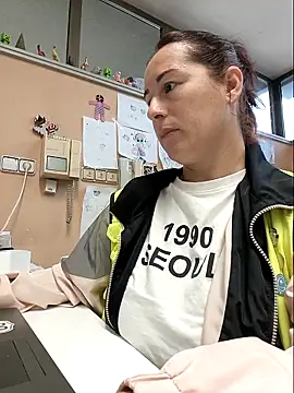 bichota85 online show from 11-05-25, 10:26