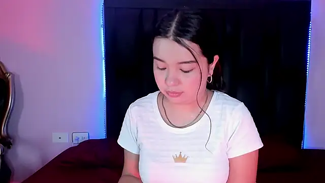 LunaWiill  online show from 11-07-25, 12:38