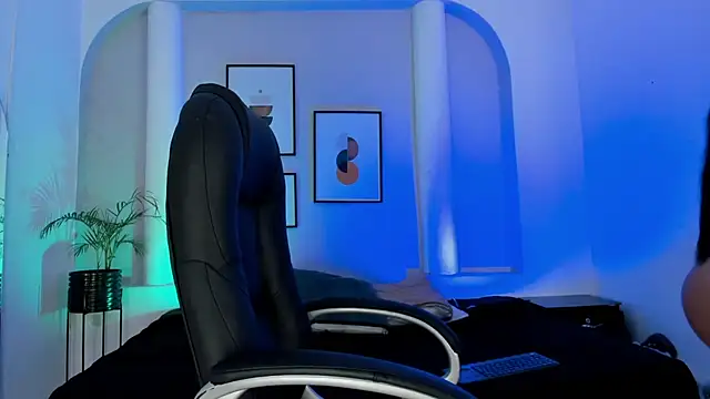 Juanita  acosta1 online show from 11-26-25, 01:56