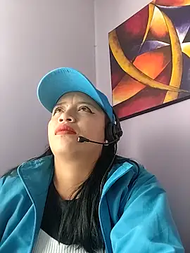 Snapshot of MILA__06 chatting on 10-22-25, 02:39 MILA 06 online show from 10-22-25, 02:39