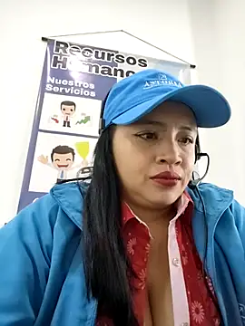 Snapshot of MILA__06 chatting on 10-30-25, 12:50 MILA 06 online show from 10-30-25, 12:50