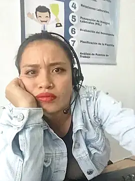 Snapshot of MILA__06 chatting on 11-22-25, 04:28 MILA 06 online show from 11-22-25, 04:28