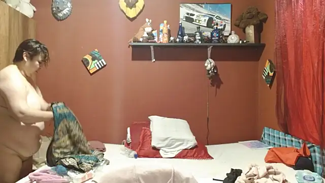 Snapshot of Sasharosee2 chatting on 11-13-25, 12:48 Sasharosee2 online show from 11-13-25, 12:48