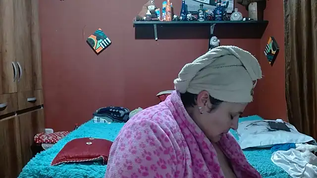 Snapshot of Sasharosee2 chatting on 02-27-26, 12:16 Sasharosee2 online show from 02-27-26, 12:16