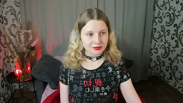  Velvet peach  online show from 11-27-25, 10:28