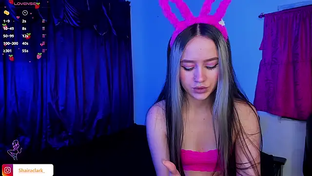 Shairaclark  online show from 10-31-25, 08:32