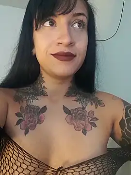 Snapshot of gabii_hardy chatting on 02-13-26, 12:01 gabii hardy online show from 02-13-26, 12:01